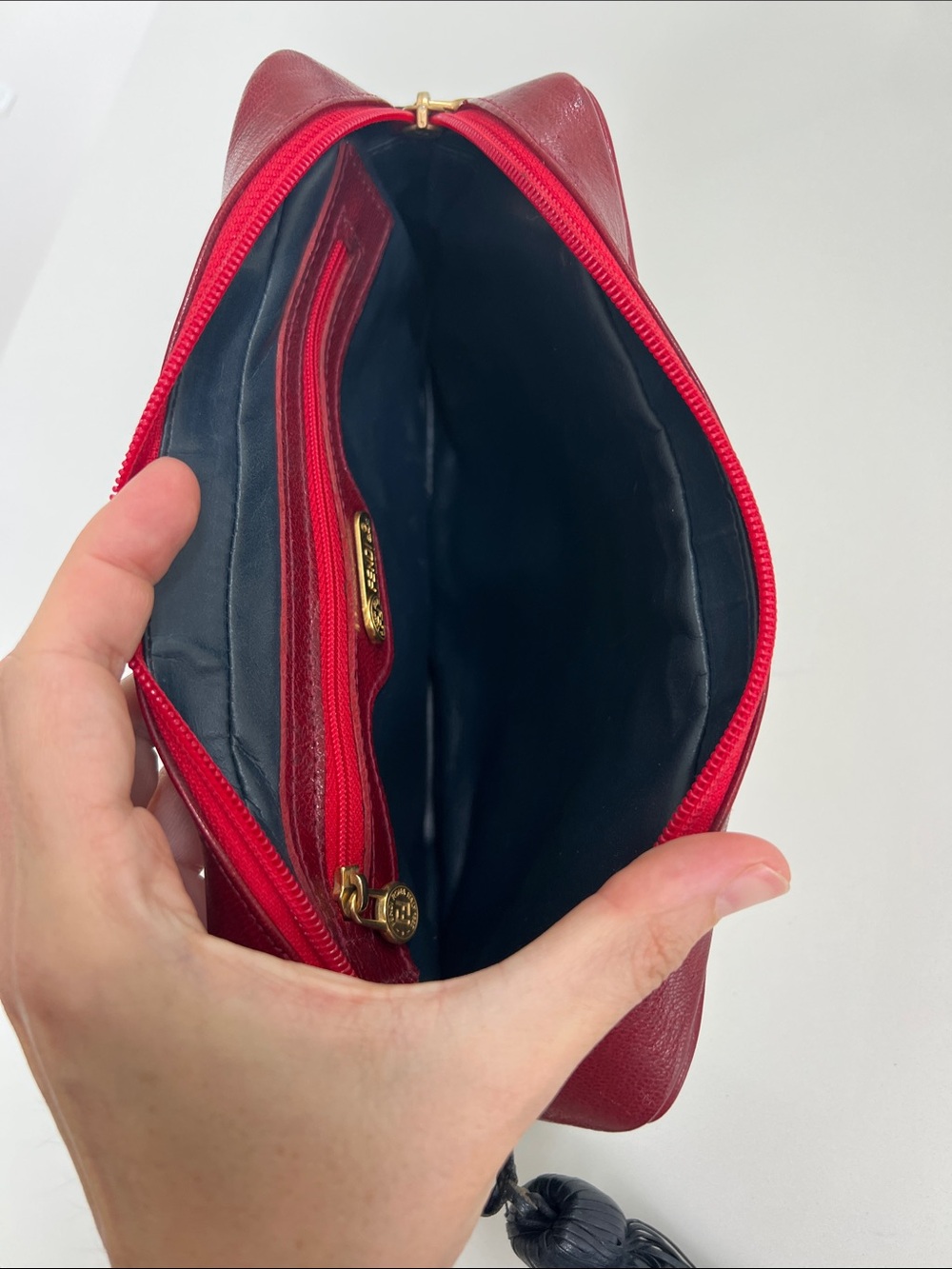 Vintage FENDI Roma 1925 colorblock red white and navy blue camera bag NO strap - Picture 14 of 16